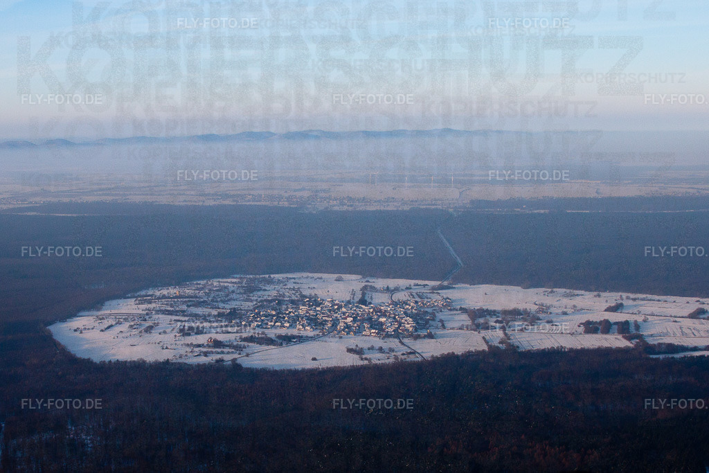 Ortsansicht | Luftbild: Ortsansicht im Ortsteil Büchelberg in Wörth im Bundesland Rheinland-Pfalz in Deutschland. Foto: IMG_36709.jpg vom 05.01.2011 durch Werner Riehm/FLY-FOTO.de - Realisiert mit Pictrs.com