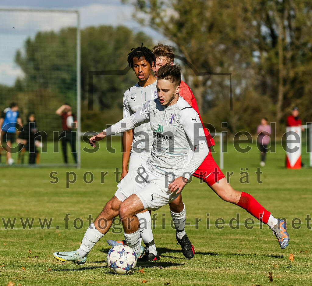 2023-10-22_049_SpVgg_Eichenkofen_gegen_SpVgg_Altenerding_II | Erding, Deutschland, 22.10.2023:
Fußball, A-Klasse 2023 / 2024, 12. Spieltag, SpVgg Eichenkofen gegen SpVgg Altenerding II, Endergebnis: 3:1

Foto: Christian Riedel / fotografie-riedel.net