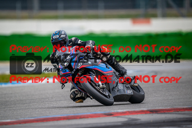 MaZZes_Fotomatrix_20240317_6007705_3768 | Fotograf Mathias Schmid
Sportfotograf,
Eventfotograf,
Hochzeitsfotograf,
Portraitfotograf