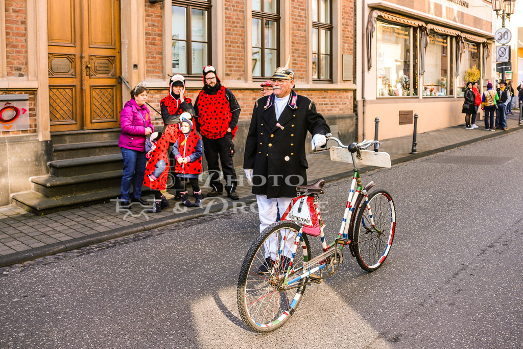 Fastnacht 2023-1530 | Erleben Sie den Zauber des Mittelrheins und entdecken Sie die atemberaubende Auswahl an Fotos und Bildern bei Rheinfotos. Wir bieten eine vielfältige Auswahl an Produkten wie Poster, Karten, Sticker, Textilien und Geschenkartikeln und Fototouren. - Realisiert mit Pictrs.com
