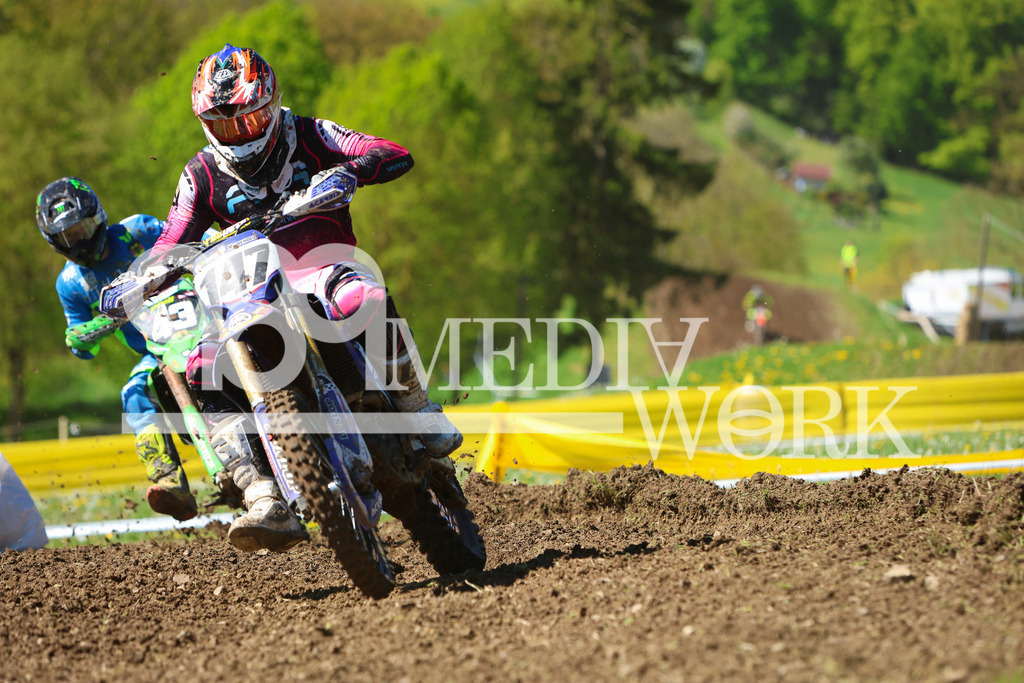 5E6A5916 | 989 MEDIAWORK