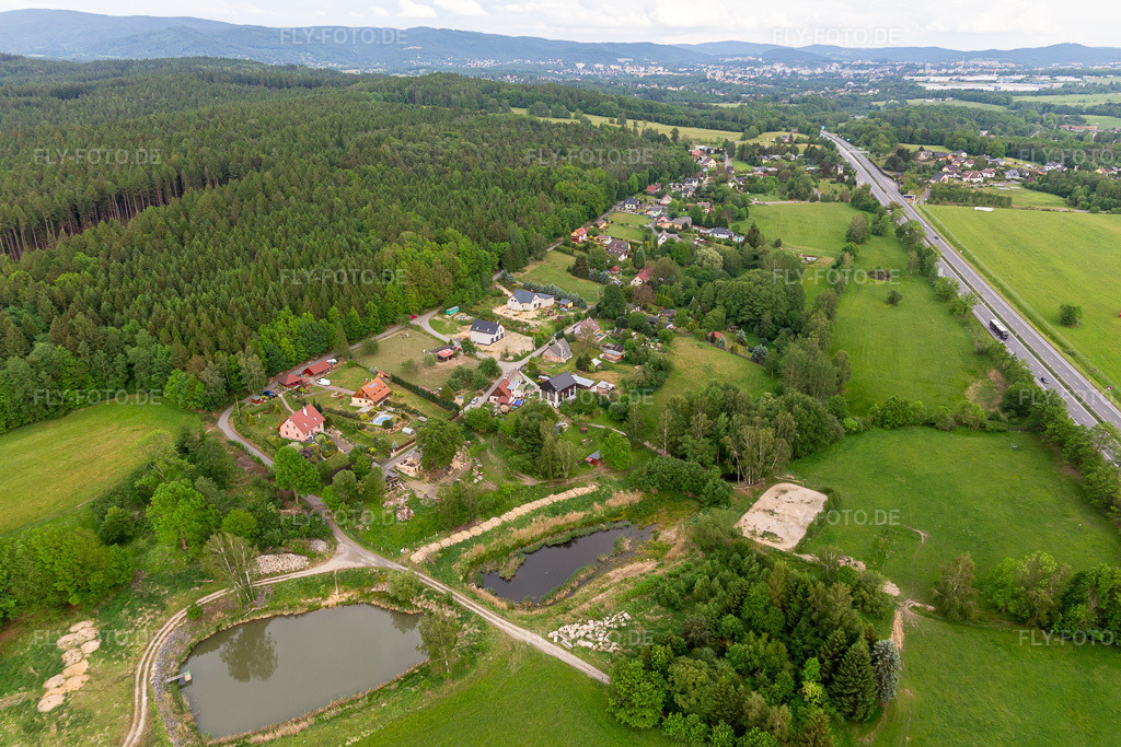 Luftbild: Vítkovská in Liberec im Bundesland Liberecký kraj in Tschechien. Foto: IMG_141741.jpg vom 23.05.2024 durch Werner Riehm/FLY-FOTO.de