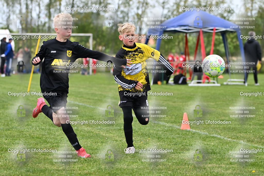 DSC_0434 | PSV Norden (schwarz) / TuS Strudden (gelb,schwarz)  
