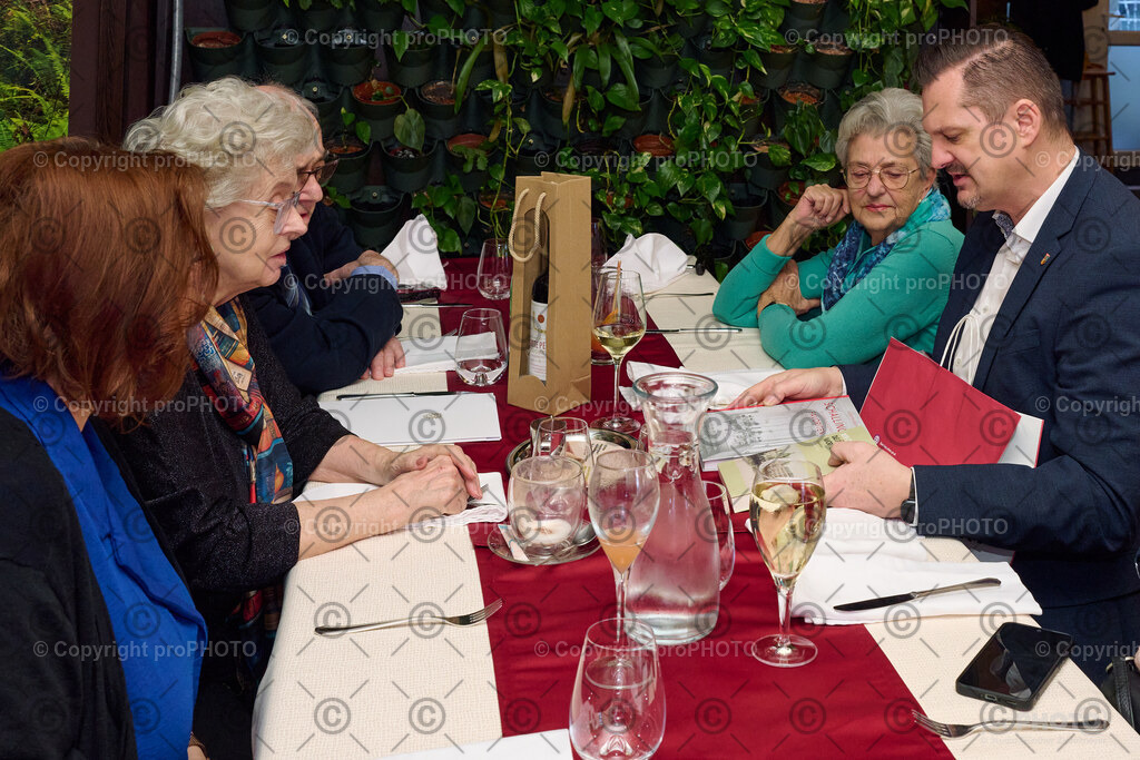 013_2026_60-Hochzeitstag-Wenzel_NZ9_6692 | proPHOTO - Realisiert mit Pictrs.com