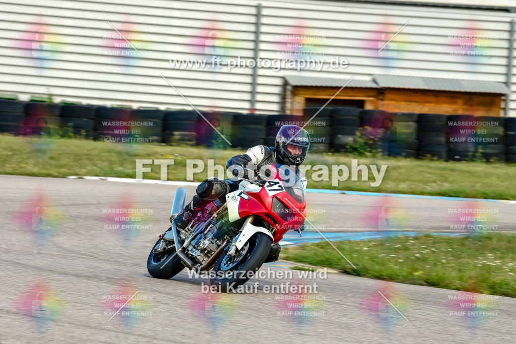 Chambley Juli-0167 | Hier findet Ihr Bilder von Touristenfahrten auf der Nürburgring Nordschleife oder von anderen Veranstaltungen die ich besucht habe. Viel Spass beim Durch Schauen 