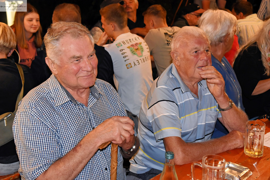 ZiPlaFe_23-24 | Fotoblog Schwarzwald, Foto Blog Wiesental, Pfaffenberg, Winterzauber, Zeller Bergland, Zell im Wiesental, Fotoblog Wiesental, Landschaftsfotos, Bilder Wiesental, Natur, Naturbilder, Fastnacht, Zeller Fastnacht, Zeller Fasnacht, Zeller Bergland, Belchen, - Realisiert mit Pictrs.com