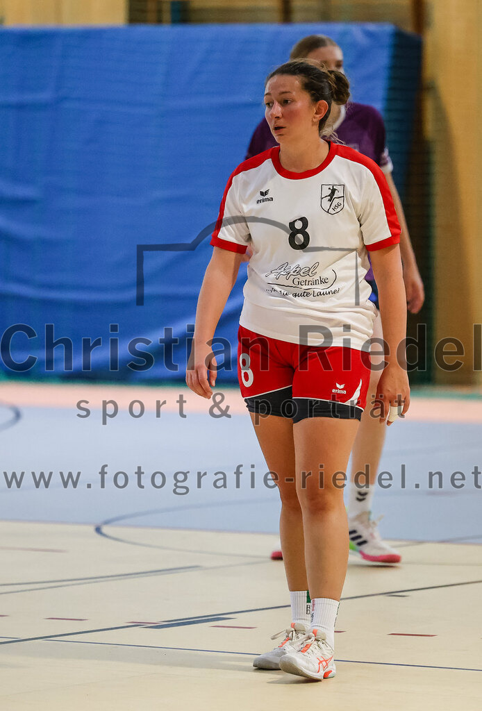 2024-10-13_013_SpVgg_Altenerding_gegen_SC_Freising | Erding, Deutschland, 13.10.2024:Handball, Bezirksoberliga Frauen Altbayern 2024 / 2024, 3. Spieltag, SpVgg Altenerding gegen SC Freising, Endergebnis: 26:35Carolin Vopel (HSG Freising-Neufahrn, #8)Foto: Christian Riedel / fotografie-riedel.net