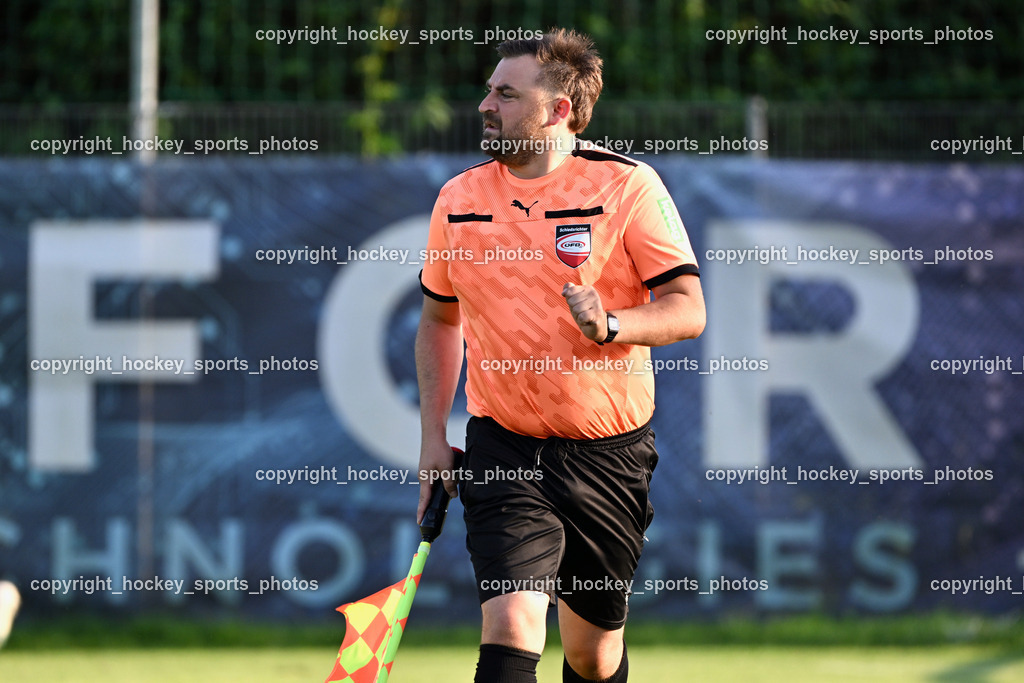 SAK vs. SV Dellach Gail | Markus Fischer Referee, SAK vs. SV Dellach Gail, SAK vs. SV Dellach Gail am 14.08.2025 in Klagenfurt (Sportpark Welzenegg), Austria, (Photo by Bernd Stefan)