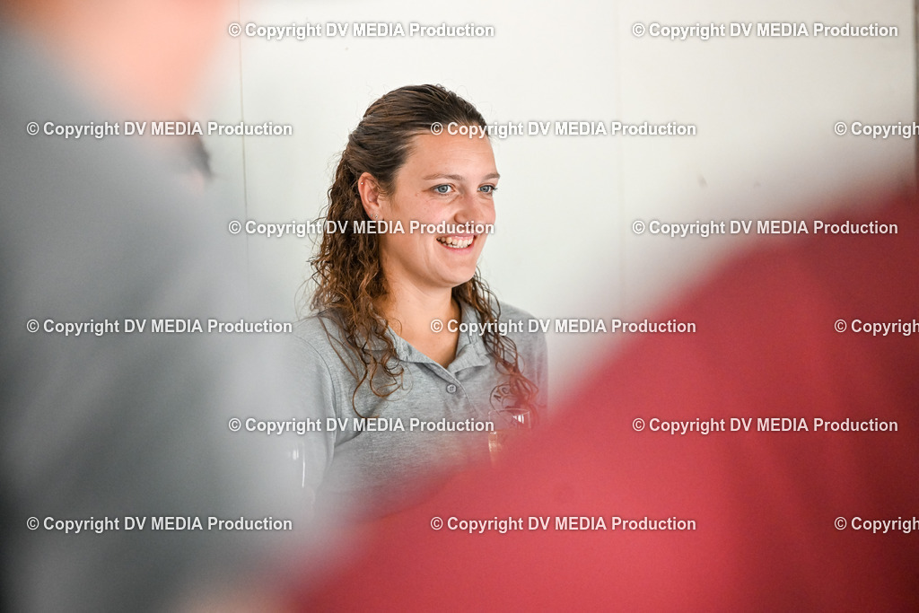 ZS2_3631 | dv-media-shop - Realisiert mit Pictrs.com