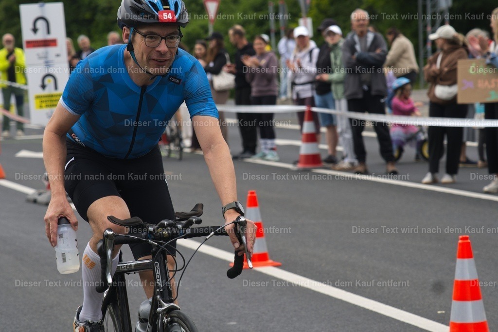 triathlon_wuerzburg_r_2026_06_14-40 | Shop für Fotos von Sportevents z.B. Obstacle Course Racing, OCR, Triathlon, Trail Run und MTB - Realisiert mit Pictrs.com