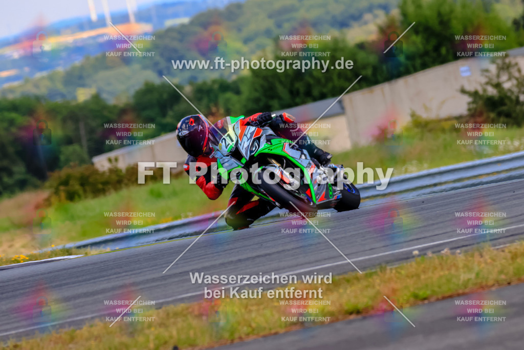 _TCM5143 | Hier findet Ihr Bilder von Touristenfahrten auf der Nürburgring Nordschleife oder von anderen Veranstaltungen die ich besucht habe. Viel Spass beim Durch Schauen 