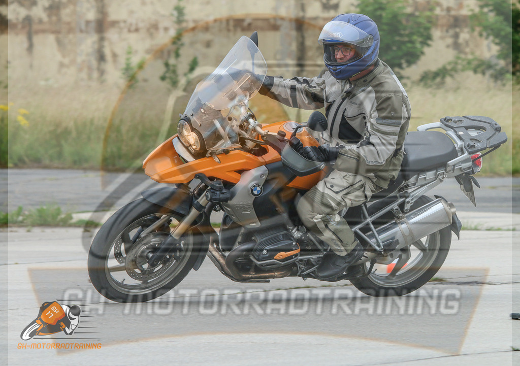 IMG_0386 | gh-motorradtraining-foto.de - Realisiert mit Pictrs.com