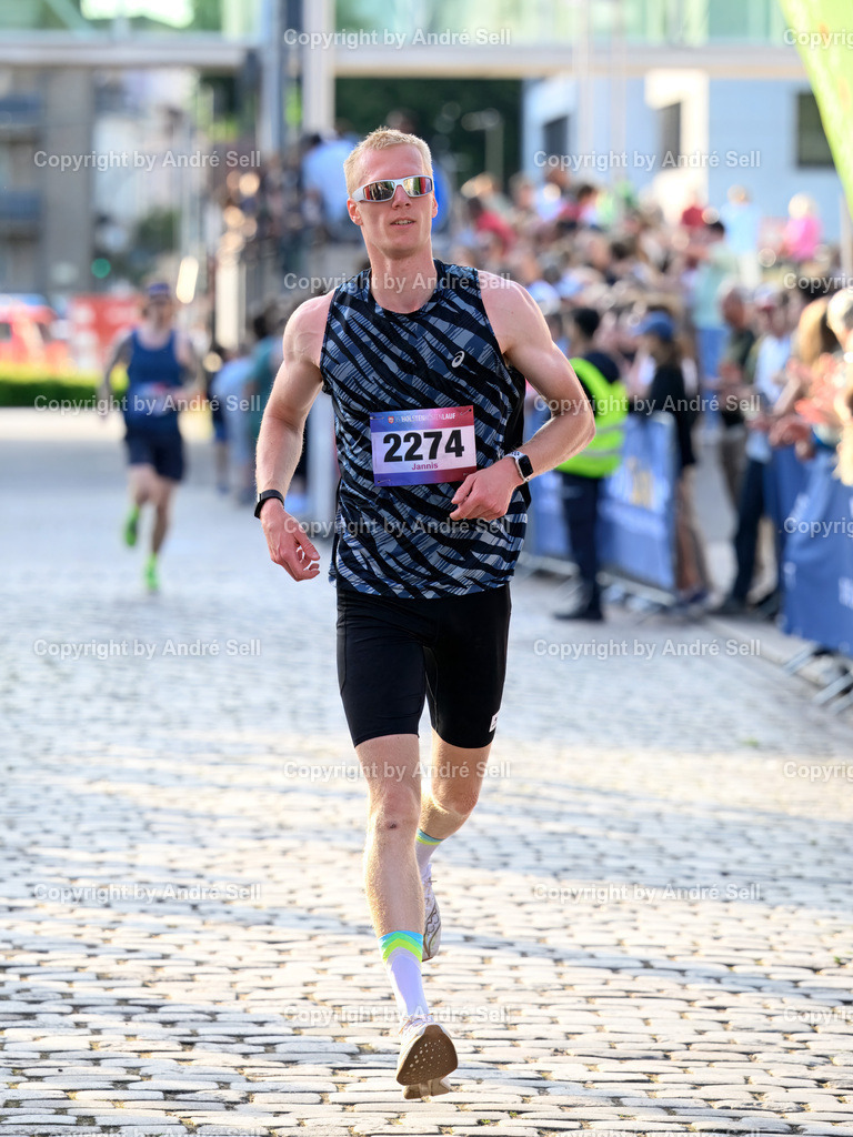 20250613_9937 | VILLWOCK Jannis (Boostedt) / 10 km Bäcker Andresen-Lauf / Holstenköstenlauf 2025 / Kleinflecken / 24534 Neumünster / 13.06.25 - Realisiert mit Pictrs.com