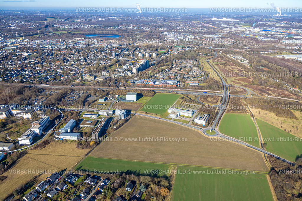 Dortmund260200273 | Luftbild, Ortsansicht Ortsteil Dorstfeld und Blick zur City, Autobahn A40 und Anschlussstelle Dortmund-Barop, links Fachhochschule Dortmund, Hotel Courtyard by Marriott Dortmund am Kreisverkehr, Eichlinghofen, Dortmund, Ruhrgebiet, Nordrhein-Westfalen, Deutschland