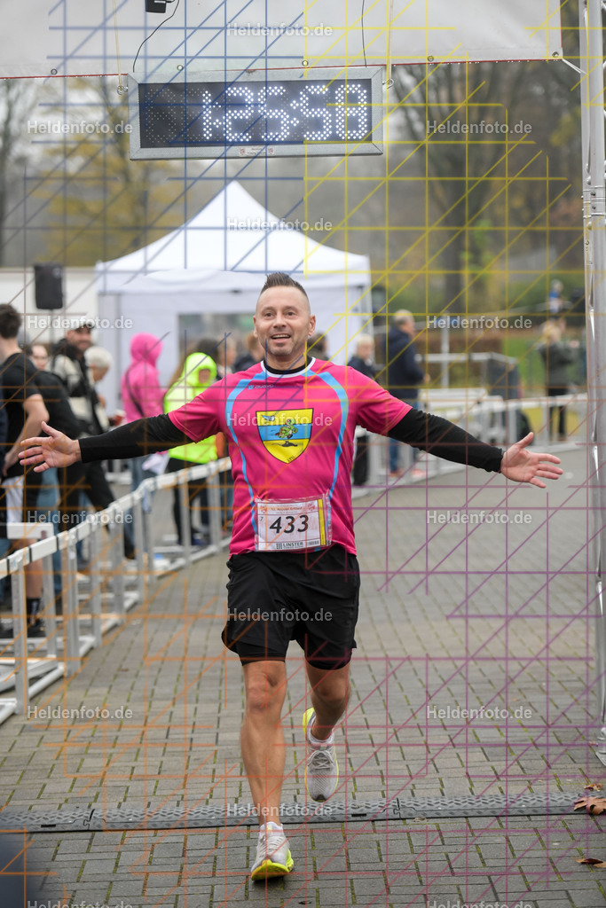 Neusser Erftlauf 2025  | 15km Neusser Erftlauf 2025 Foto: Heldenfoto.de