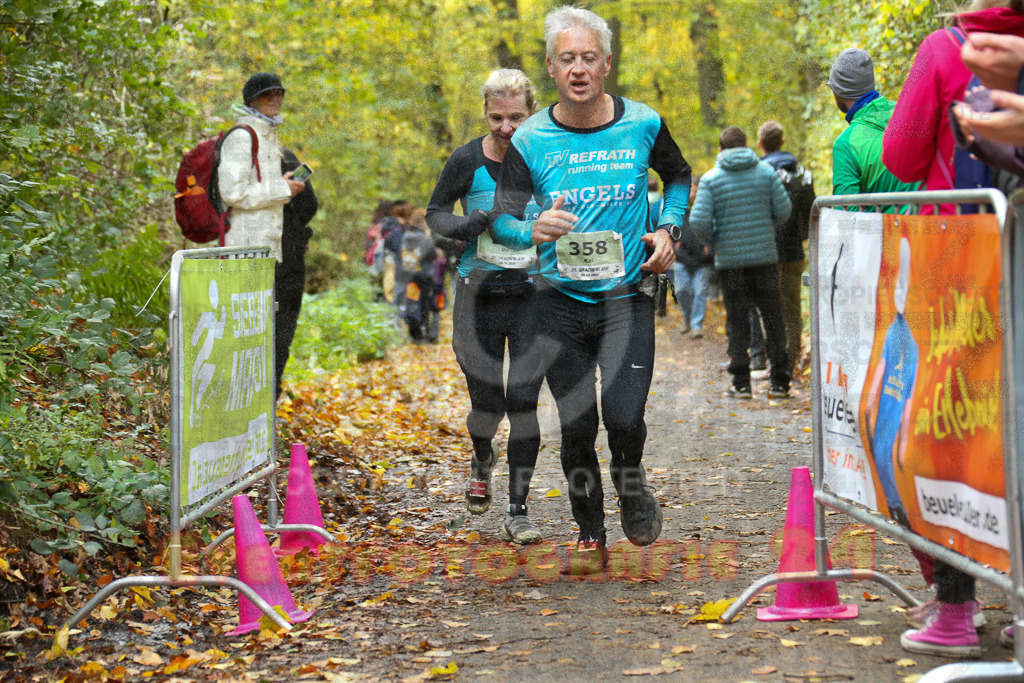 251026_1252_EX1_1698 | Sportfotografie im Rhein-Sieg Kreis, Köln, Bonn, NRW, Rheinland Pfalz, Hessen, etc. Unser Tätigkeitsfeld umfasst den Laufsport vom Volkslauf über den Marathon, Duathlon, Triathon bis zum Ultralauf wie Kölnpfad Ultra oder Schindertrail.