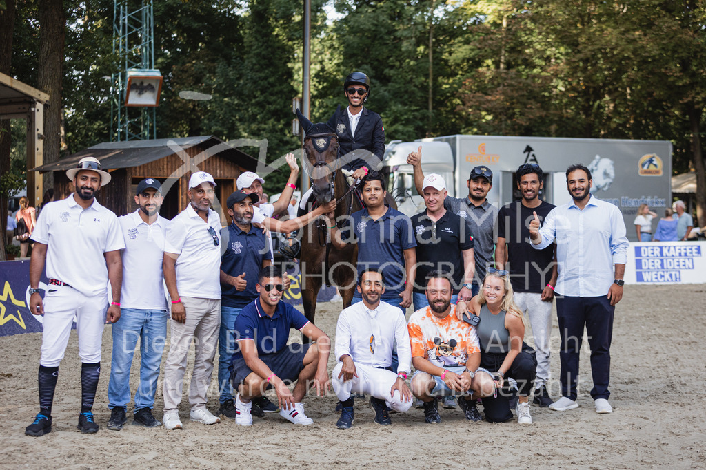 230910_OWLCh_GroßerPreis-689 | Deine schönsten Turniermomente als professionelle Fotos! Entdecke hochwertige Pferdesport-Fotografie im Online-Shop. Jetzt Fotos finden & bestellen!