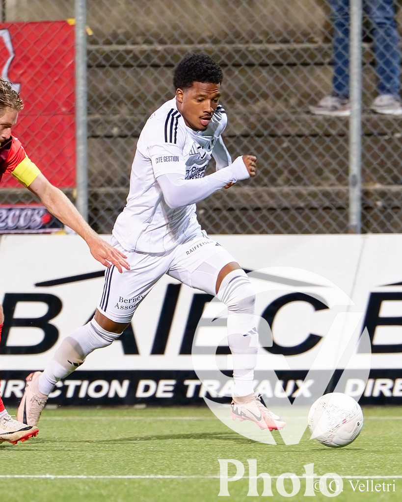 Challenge League - Etoile Carouge FC v FC Vaduz | Matheus Henrique Vieira do Sacramento (11 Etoile Carouge FC) in action during the Challenge League game between Etoile Carouge FC and FC Vaduz at Stade de la Fontenette in Carouge, Switzerland