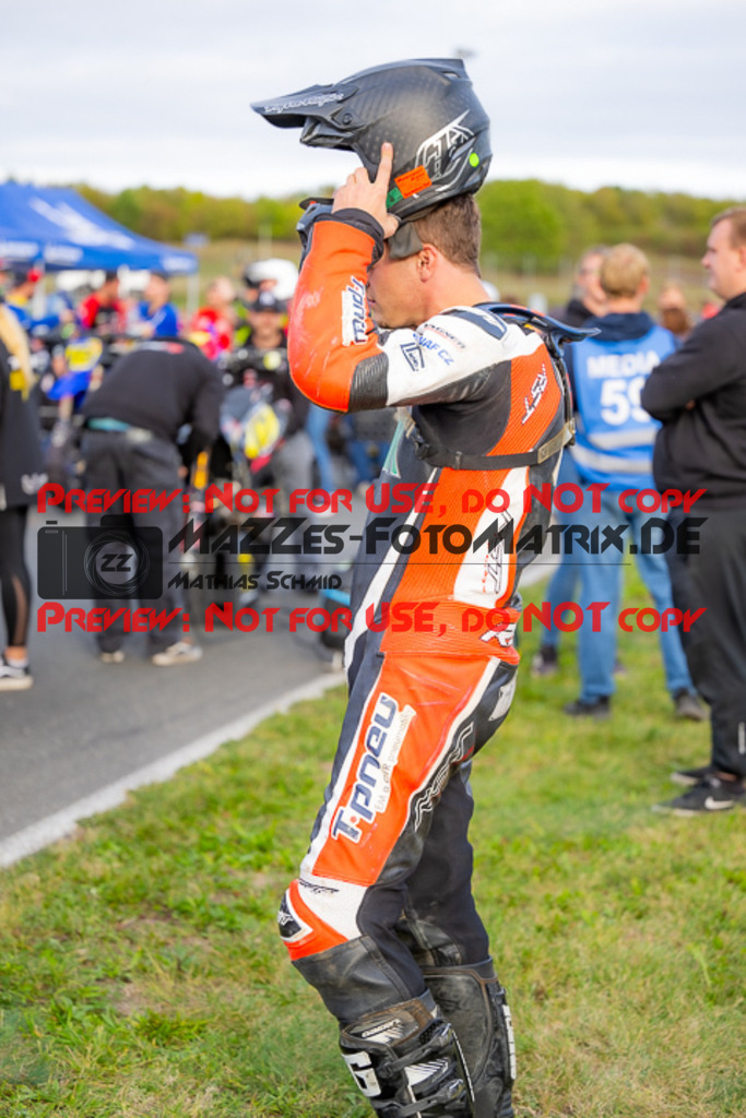 MaZZes_FotoMatrix_231001_0420 | S1