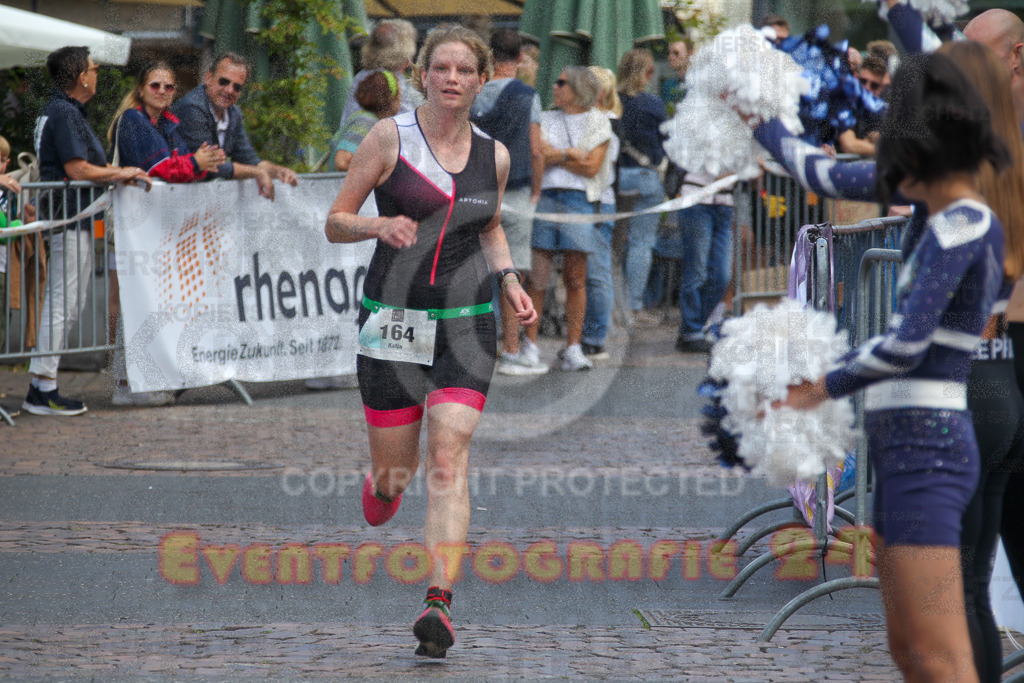 250824_1256_EV4_9675 | Sportfotografie im Rhein-Sieg Kreis, Köln, Bonn, NRW, Rheinland Pfalz, Hessen, etc. Unser Tätigkeitsfeld umfasst den Laufsport vom Volkslauf über den Marathon, Duathlon, Triathon bis zum Ultralauf wie Kölnpfad Ultra oder Schindertrail.