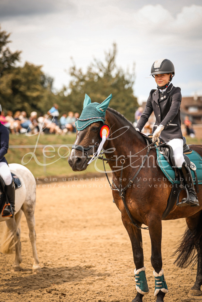 02.SoRWB00012 | Leoni Ertmer Photography - Realisiert mit Pictrs.com