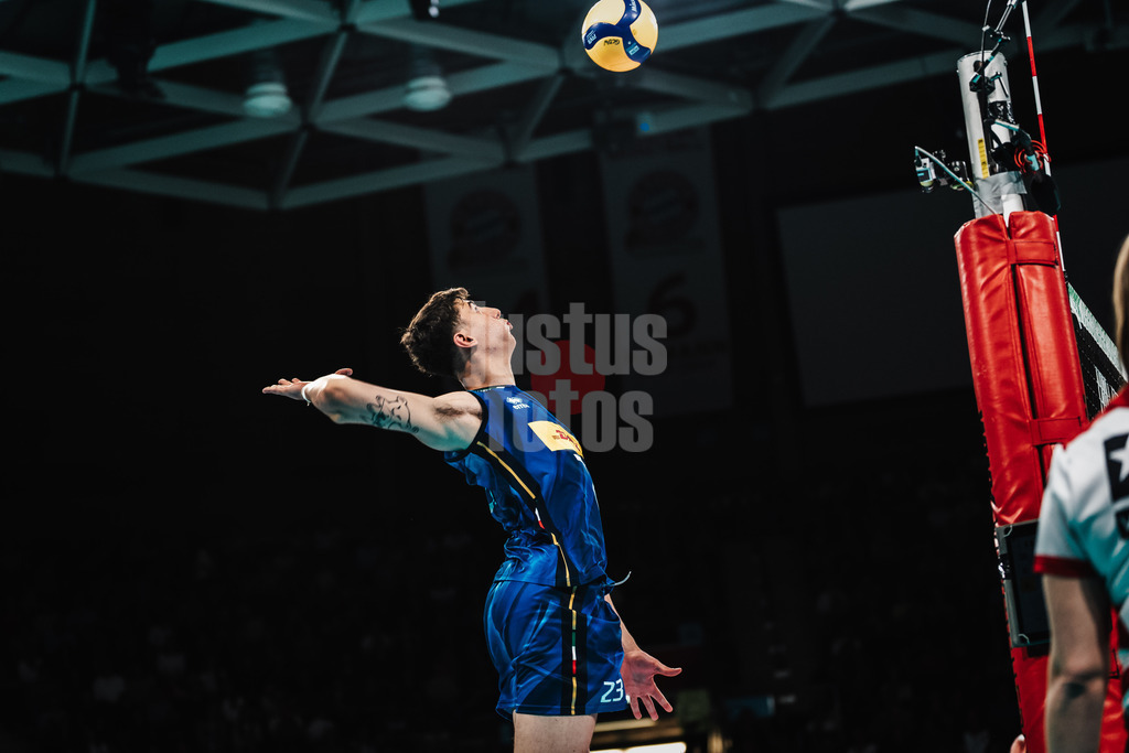 Volleyball | Männer | Testspiel | Deutschland vs. Italien | 26.05.2025 | Alessandro Bovolenta (#23, Italien) beim Angriff