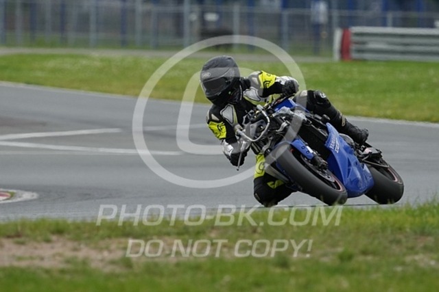 2024_06_21_PBK_19026 | Sportfotografie; SlowMotion; Video; Rennstrecke; Hafeneger; Speer; Racing; RSE; BMW; CBO; Trackday; Motorsportarena; Hockenheimring; Brno; Most; Barcelona; Valencia