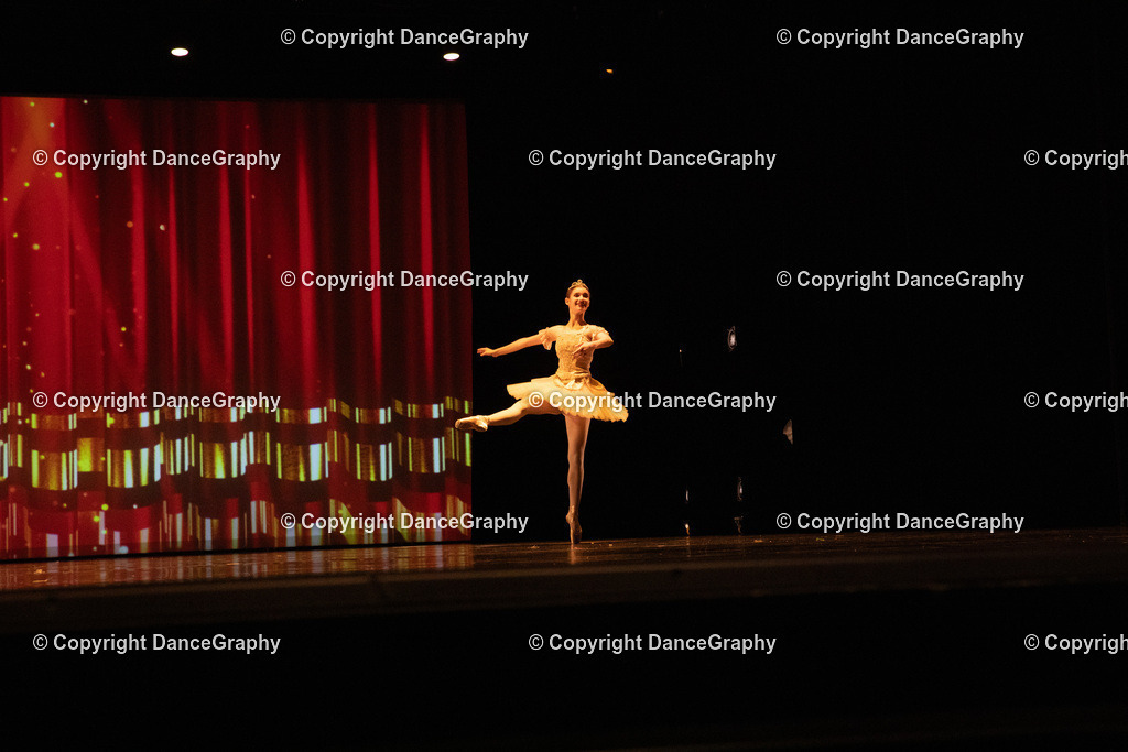 GPHY6887 | DanceGraphy - Realisiert mit Pictrs.com