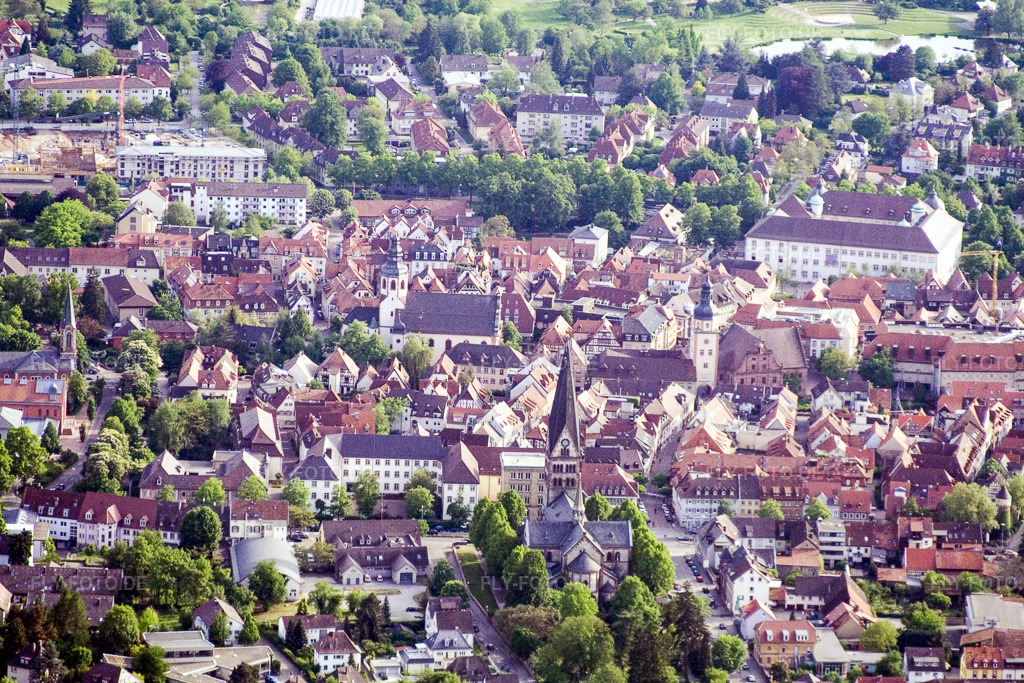 Luftbild: Herz-Jesu in Ettlingen im Bundesland Baden-Württemberg in Deutschland. Foto: IMG_1948.jpg vom 14.05.2006 durch Werner Riehm/FLY-FOTO.de