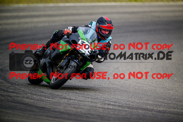 MaZZes_FotoMatrix_240717_6007705_6342 | INST