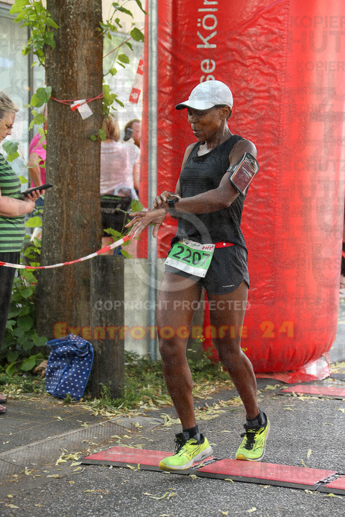 220625_1652_EX1_5246 | Sportfotografie im Rhein-Sieg Kreis, Köln, Bonn, NRW, Rheinland Pfalz, Hessen, etc. Unser Tätigkeitsfeld umfasst den Laufsport vom Volkslauf über den Marathon, Duathlon, Triathon bis zum Ultralauf wie Kölnpfad Ultra oder Schindertrail.