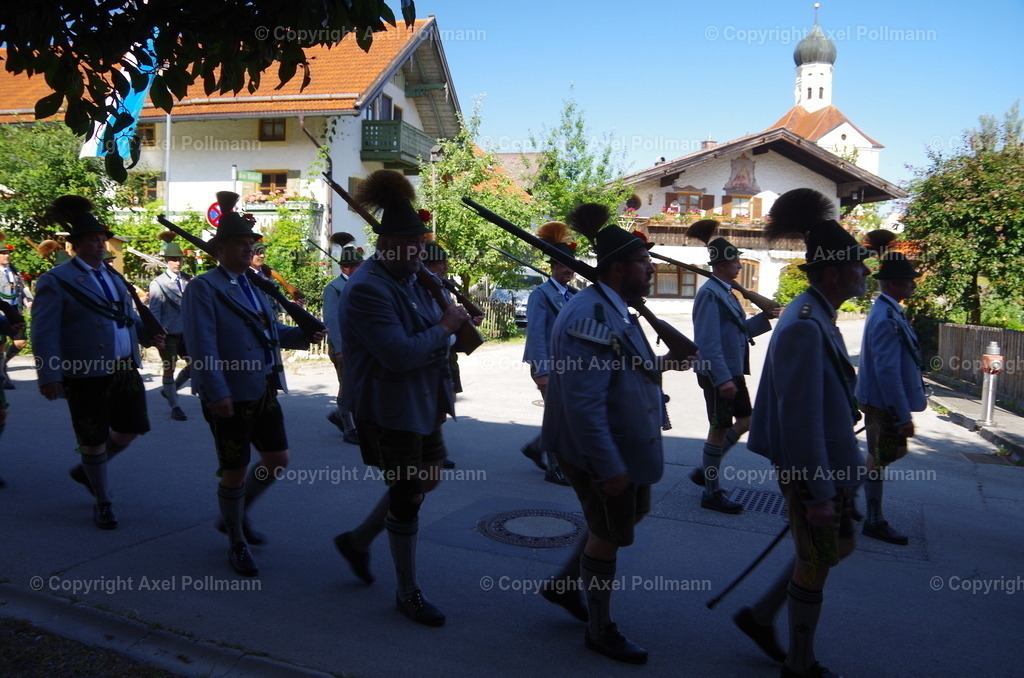 IMGP5154 | fotografiert von Axel PollmannLeonhardi Wallfahrt Benediktbeuern und Murnau, Fronleichnam, Fasching, Landschaft im Loisachtal und Benediktbeuern  - Realisiert mit Pictrs.com