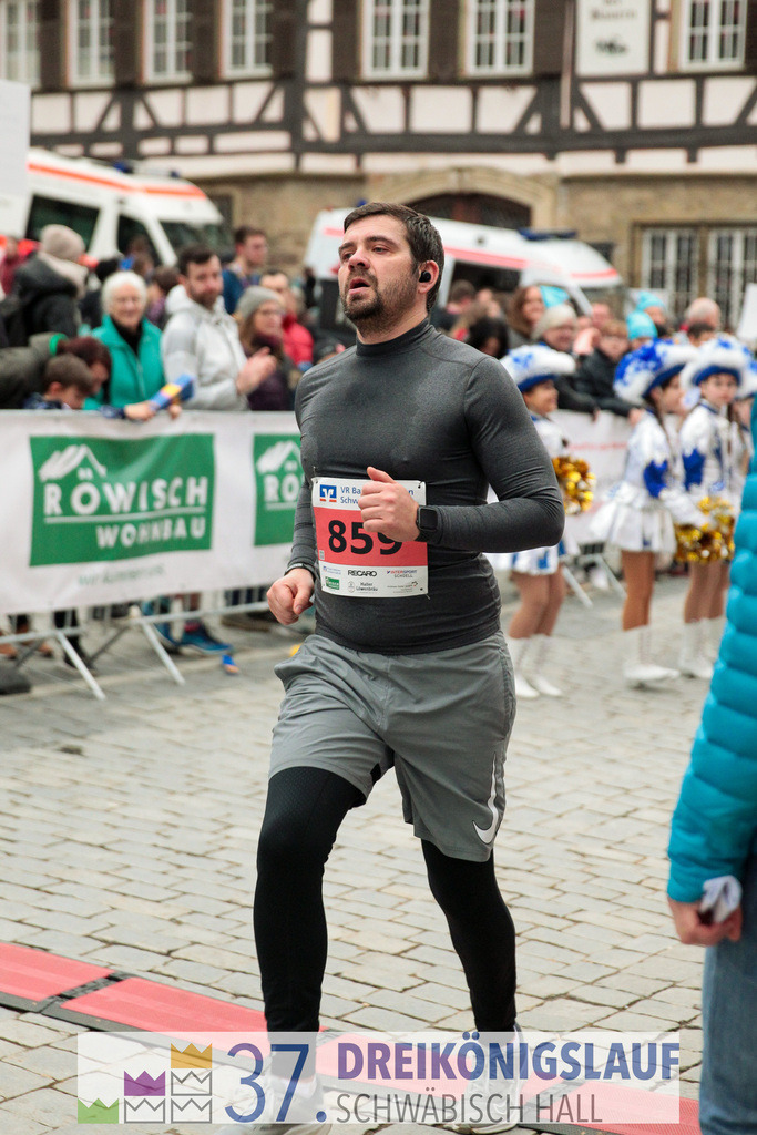 VR Bank Hauptlauf 10000m | 3 Koenigslauf 2023 - Realisiert mit Pictrs.com