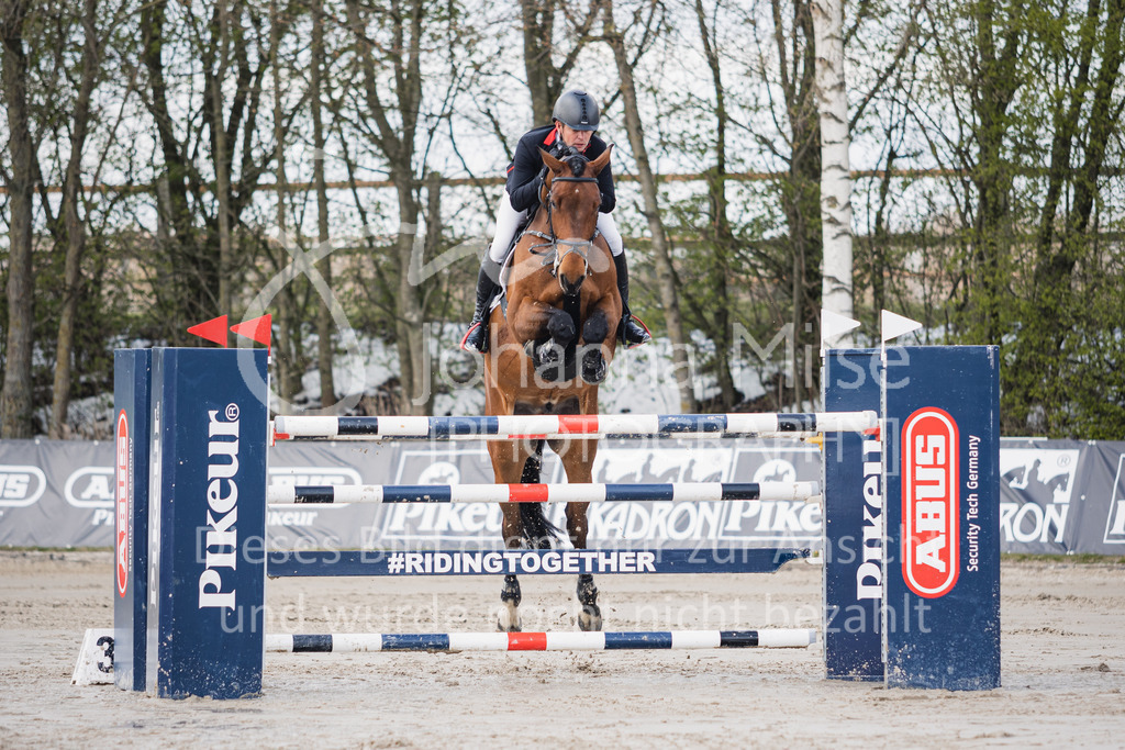220402_HF-Laar_Youngster-S-301 | SEASON OPENING 2022
Herford Laar
01.04.2022
08 Springprüfung Kl.S*
Youngster Springen