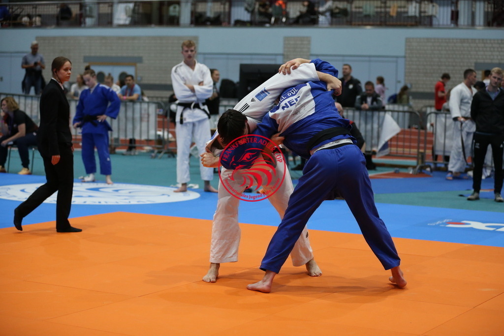 AT3Y2508 | Fotos vom Adler Cup - Pictures from Adler Cup

Hier findet Ihr alle Eindrücke und großen Momente der Adler Cup Wochenenden. Here you will find all impressions and great moments of the Adler Cup weekends. - Realisiert mit Pictrs.com