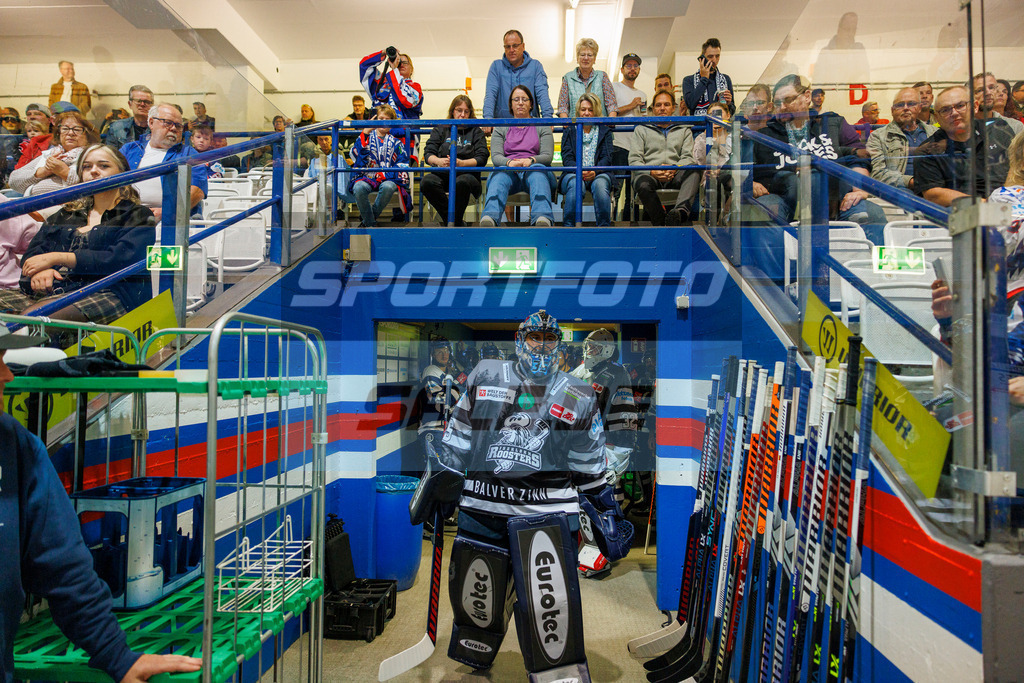 Iserlohn Roosters Training | 
DEL: Iserlohn Roosters Training - Realisiert mit Pictrs.com