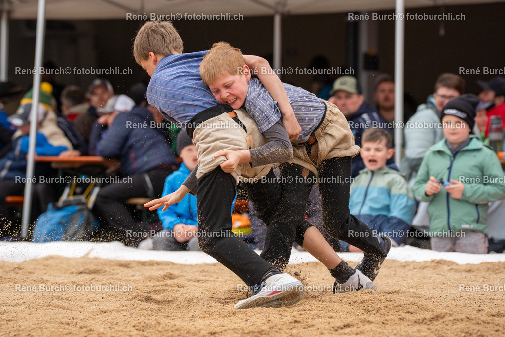 BUR06763 | René Burch leidenschaftlicher Fotograf aus Kerns in Obwalden.  Hier finden sie Sport, Landschaft und Natur Fotografie.
 - Realisiert mit Pictrs.com