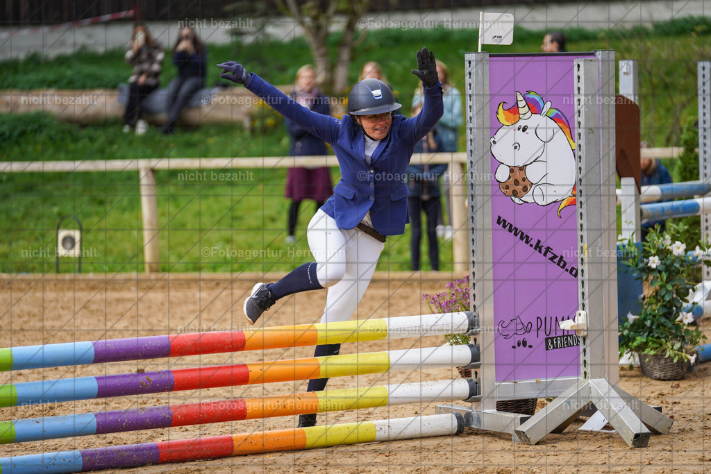20221009-FAH08523 | Diessen am Ammersee, 2022, Dressur- und Springturnier, Reitsportbilder, Turnierfotografen Bayern, Pferdefotografen, Fotoagentur Herrmann, Turnierbilder