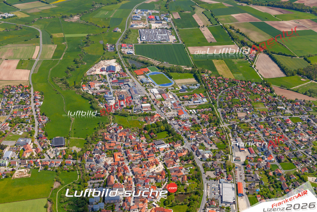 Das Luftbild der Stadt Burgebrach wurde 2019 vom Flugzeug heraus erstellt (keine Drohne) Aufnahmehöhe ca.400 Meter- hohe Auflösung- beste Druck-Qualität garantiert!