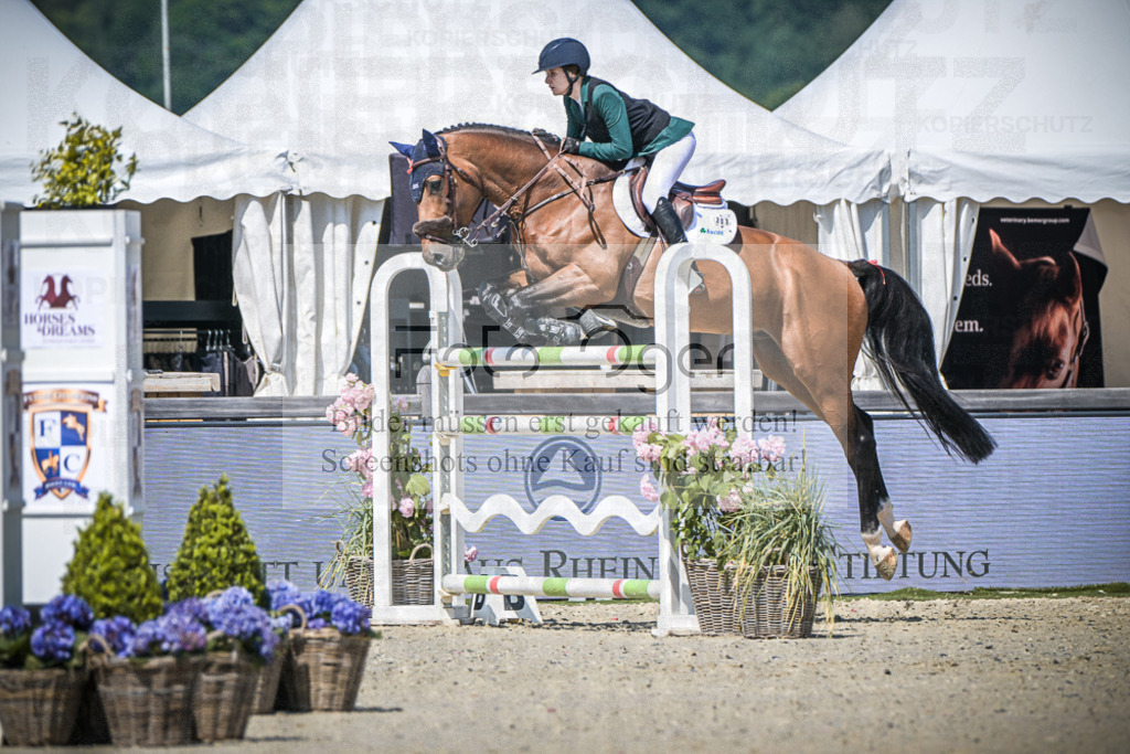 DOS_5774 | Entdecke hochwertige Reitturnierfotos von Foto Oger. Professionell, emotional und authentisch – jetzt Lieblingsmomente im Shop bestellen.Deutschlandweite Turnierfotografie. - Realisiert mit Pictrs.com