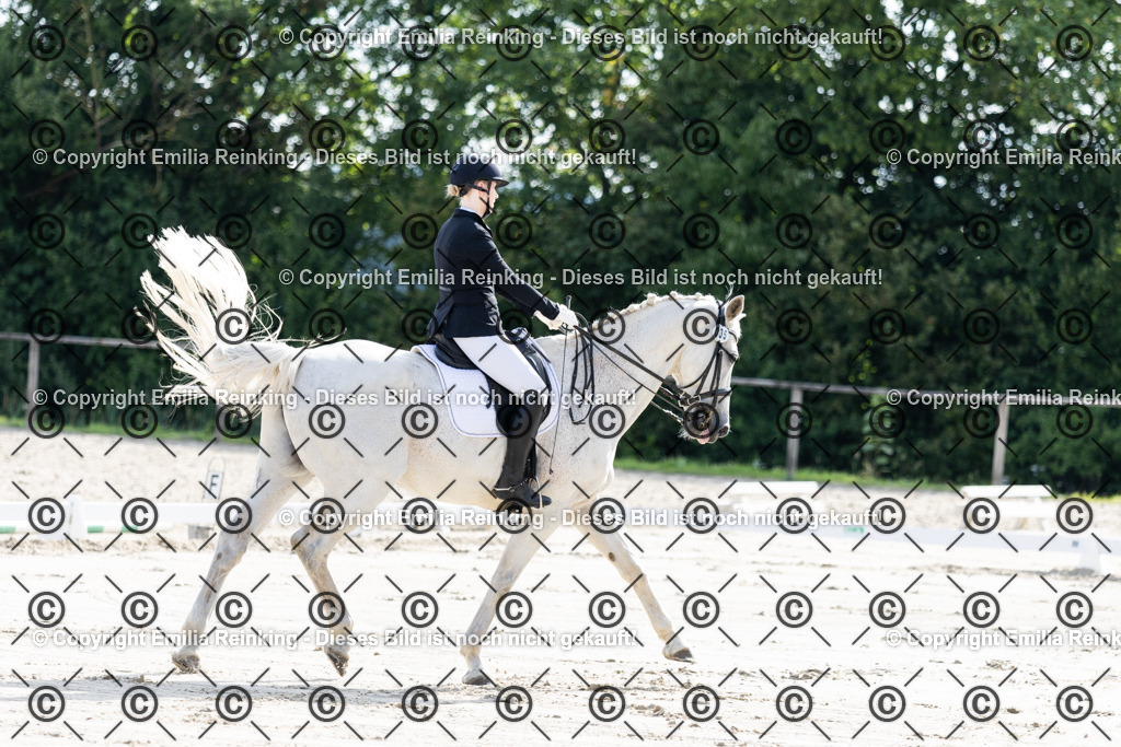 CL5A5514 | Emilia Reinking Fotografie - Realisiert mit Pictrs.com