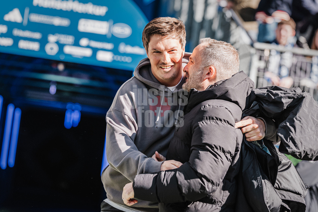 Fußball | Männer | Saison 2025/2026 | 1. Fußball-Bundesliga | 28. Spieltag | Hamburger SV vs. FC Augsburg | 04.04.2026 | v.l. Trainer Merlin Polzin (HSV) und Trainer Manuel Baum (FC Augsburg)