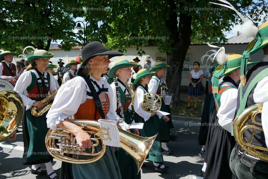 15d-VILS-Bundesmusikfest-2023-Juni16-Reutte-DSC06530 | Info aus dem Bezirk Reutte/Ausserfern Tirol sowie eine umfangreiche Bilddatenbank über die gesamte Region: Lechtal, Talkessel Reutte, Tannheimertal, Zwischentoren. Lech, Plansee, Zugspitze, Grenztunnel, B179, Fernpassstraße, Verkehr, Lawinen, Tradition, - Realisiert mit Pictrs.com