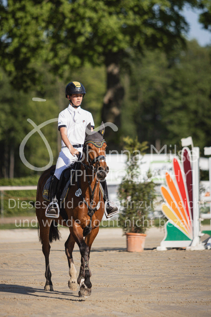 250501_MünsterHandorf_PonyTrophy-225 | Deine schönsten Turniermomente als professionelle Fotos! Entdecke hochwertige Pferdesport-Fotografie im Online-Shop. Jetzt Fotos finden & bestellen!