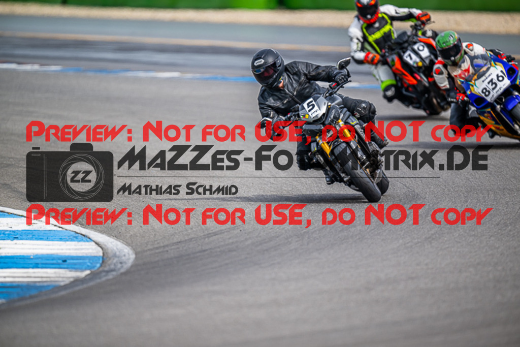 MaZZes_FotoMatrix_230410_6396 | GELB