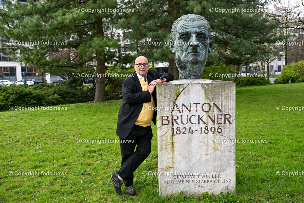 Wolfgang Winkler (Vorsitzender der Diakonie Gallneukrichen)_ 12.04.2023-11 | 12.04.2023, Linz, AUT, Wolfgang Winkler, im Bild Wolfgang Winkler (Vorsitzender der Diakonie Gallneukrichen, ehem. Vorstandsdirektor und kuenstlerischer Leiter der LIVA)