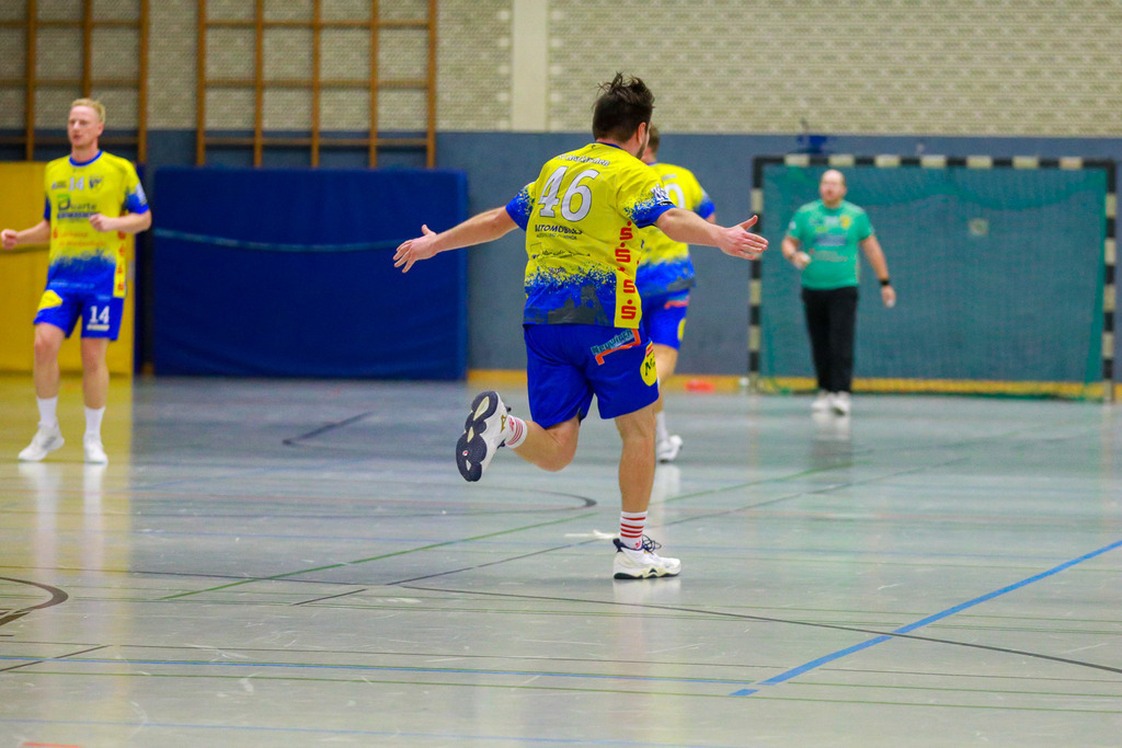 SVN_OscRheinhausen_021124_168 | Bildergalerie von Sport-Ereignissen aber auch von weiteren spannenden Dingen - nicht nur vom Niederrhein. In Anlehnung an den bekannten Spruch von Hanns Dieter Hüsch heißt das Motto: "Niederrhein ist überall".  - Realisiert mit Pictrs.com