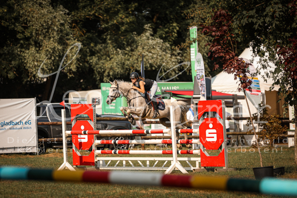 25.SaSpL00029 | Leoni Ertmer Photography - Realisiert mit Pictrs.com