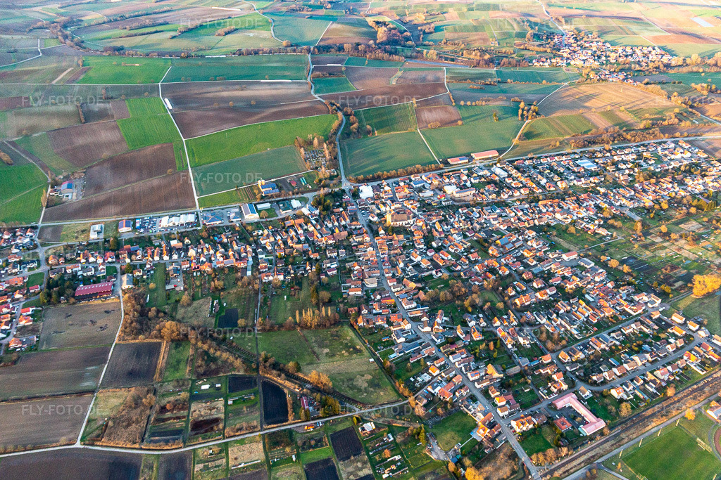 Luftbild: Höckersperre in Steinfeld im Bundesland Rheinland-Pfalz in Deutschland. Foto: IMG_130352.jpg vom 06.01.2022 durch Werner Riehm/FLY-FOTO.de