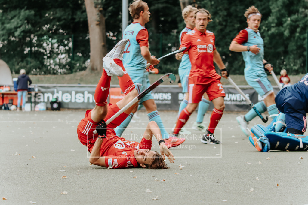 Herren_Bundesliga_02_F_RWK-UHC_21.09.25_Köln (214 von 471) | lanaschraderfotografie - Realisiert mit Pictrs.com